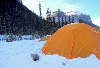 Туристические палатки: как поставить лагерь